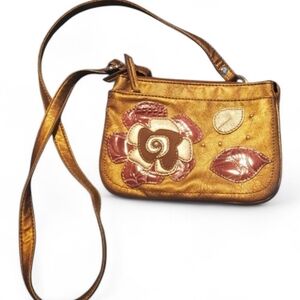 RELIC Metallic Faux Leather Applique Floral Crossbody Purse 9 x 7